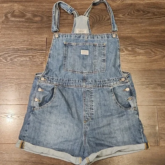 â¤ď¸ LEVI'S VINTAGE INSPIRED DENIM OVERALLS/ SHORTALLS, XL - Picture 3 of 13